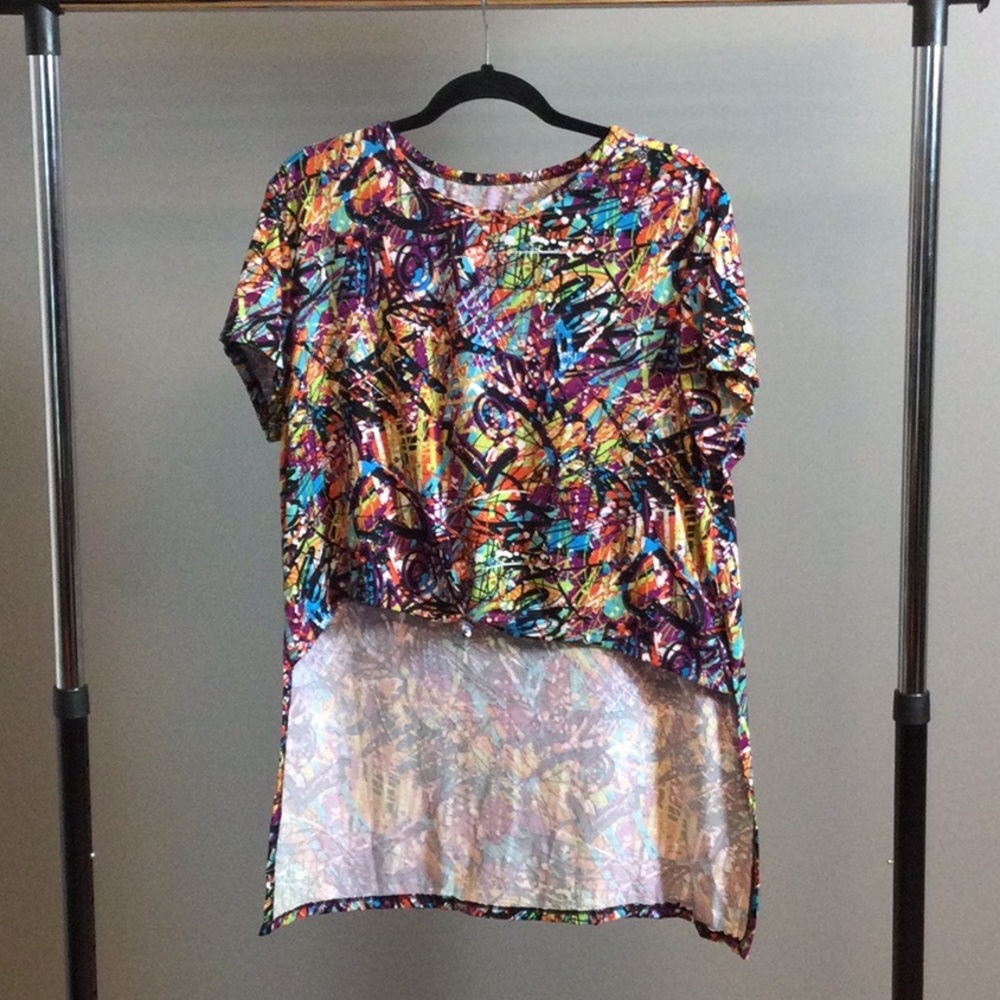 1X Vintage Harlem boho graffiti colorful top